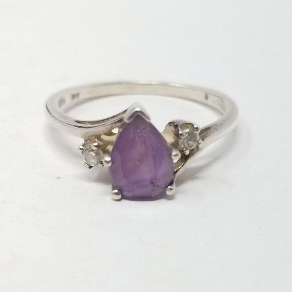 Vintage Avon Sterling Silver Purple Pear Shape Rhinestone Ring, Size 8 Band - Picture 9 of 9